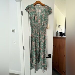 Maxi paisley dress